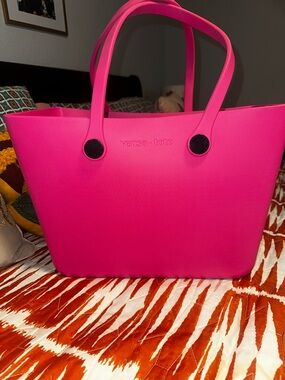 Versa Tote Carrie Large- Hot Pink